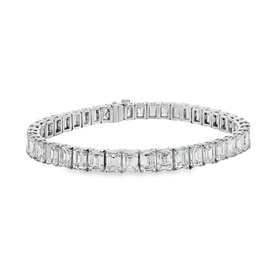White Gold Emerald Cut Diamond Tennis Bracelet. SKU 1100