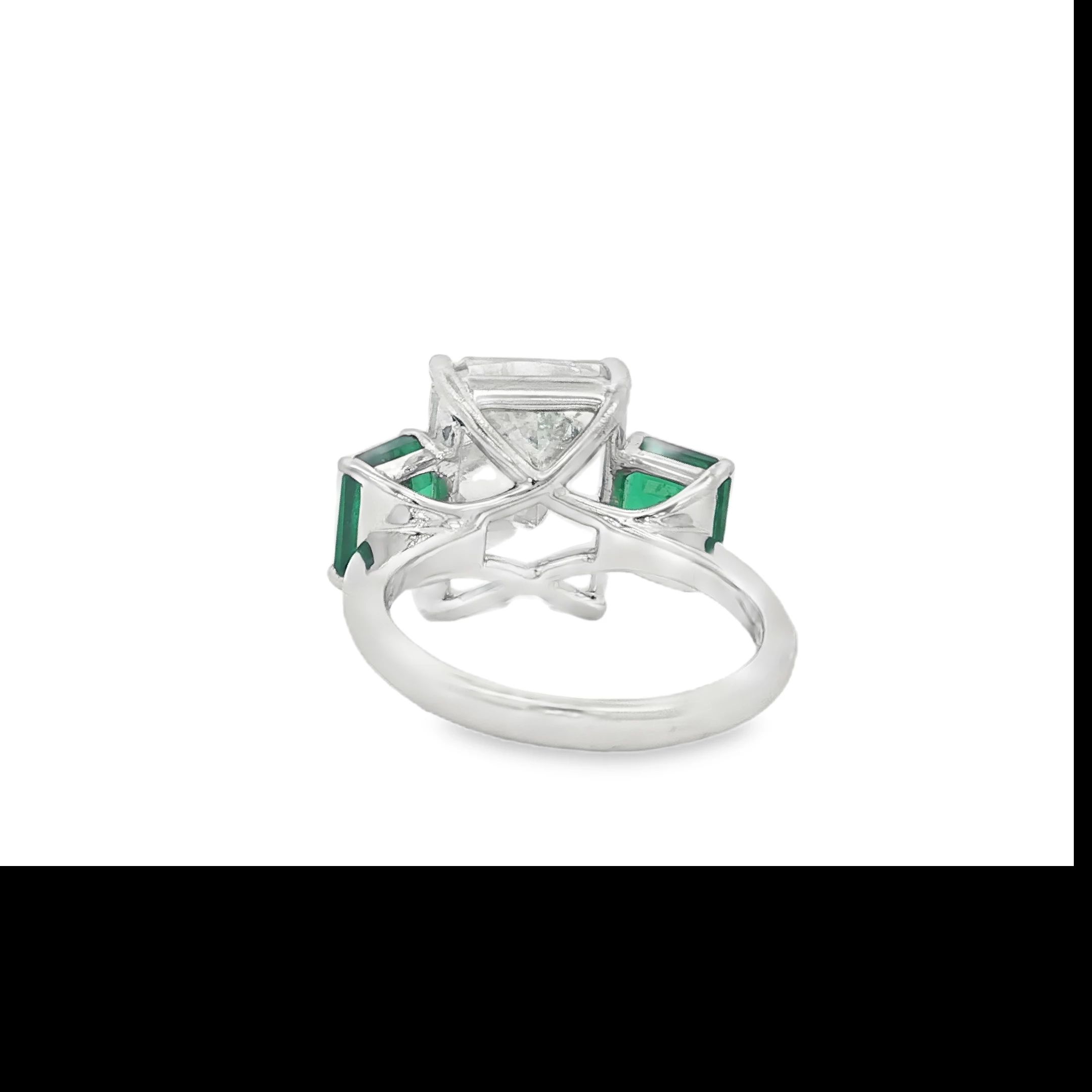 Platinum White Gold Multi Stone Ring with Emerald Cut Diamond and Emeralds. SKU 1364 LGD - Image 3