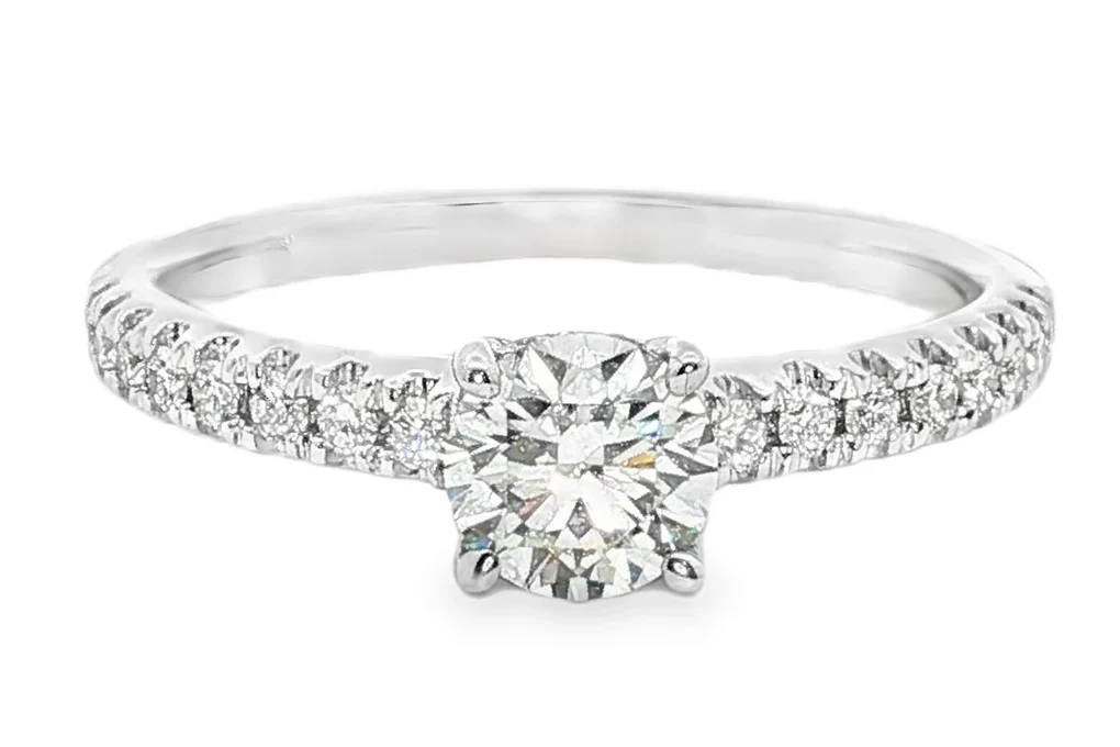 Platinum Engagement Ring with Round Brilliant Cut Diamond