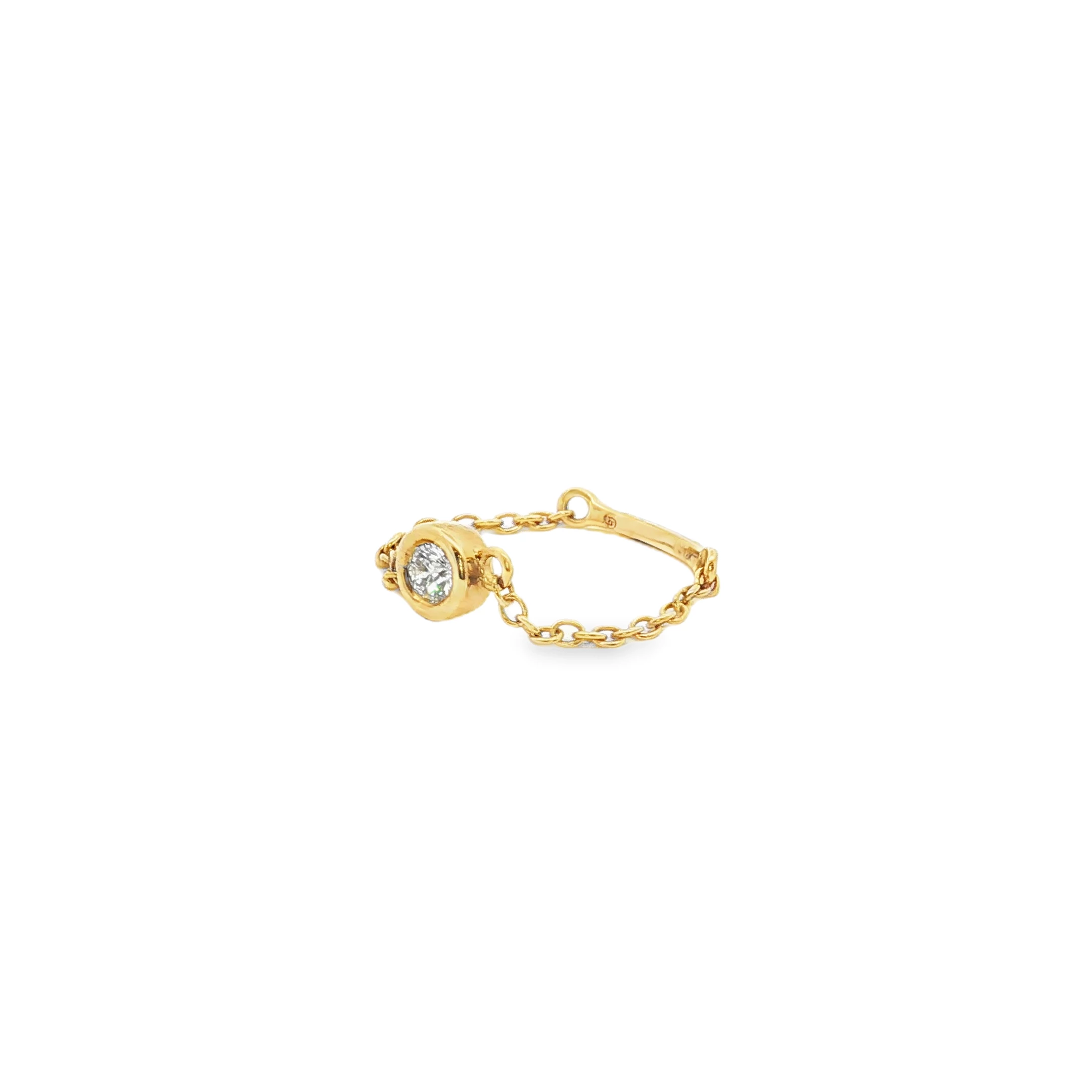 Yellow Gold Chain Band Ring with Round Brilliant Cut Diamond. SKU CE102Y8D - Image 2