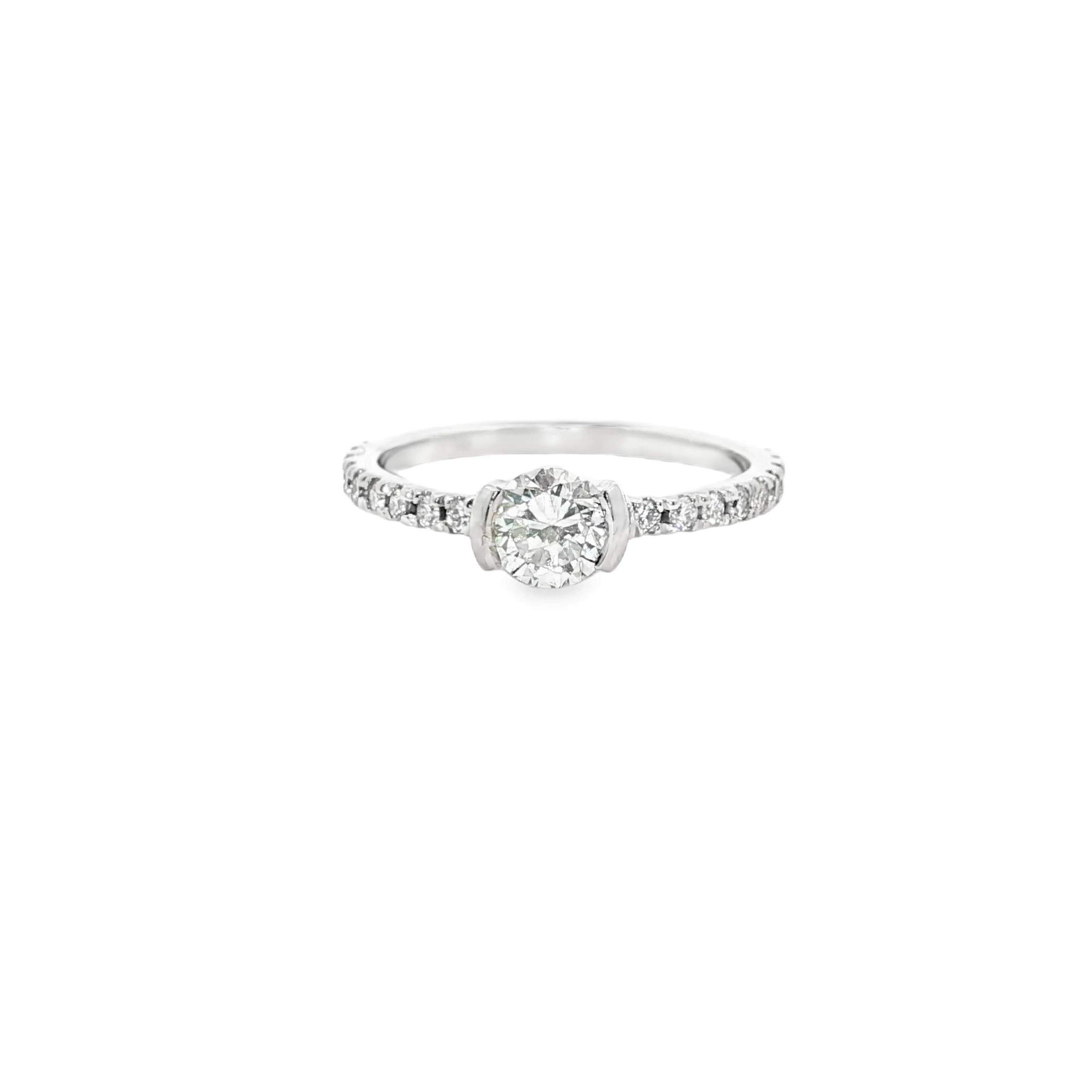 Platinum Engagement Ring with Round Brilliant Cut Diamond in White Gold SKU CE110