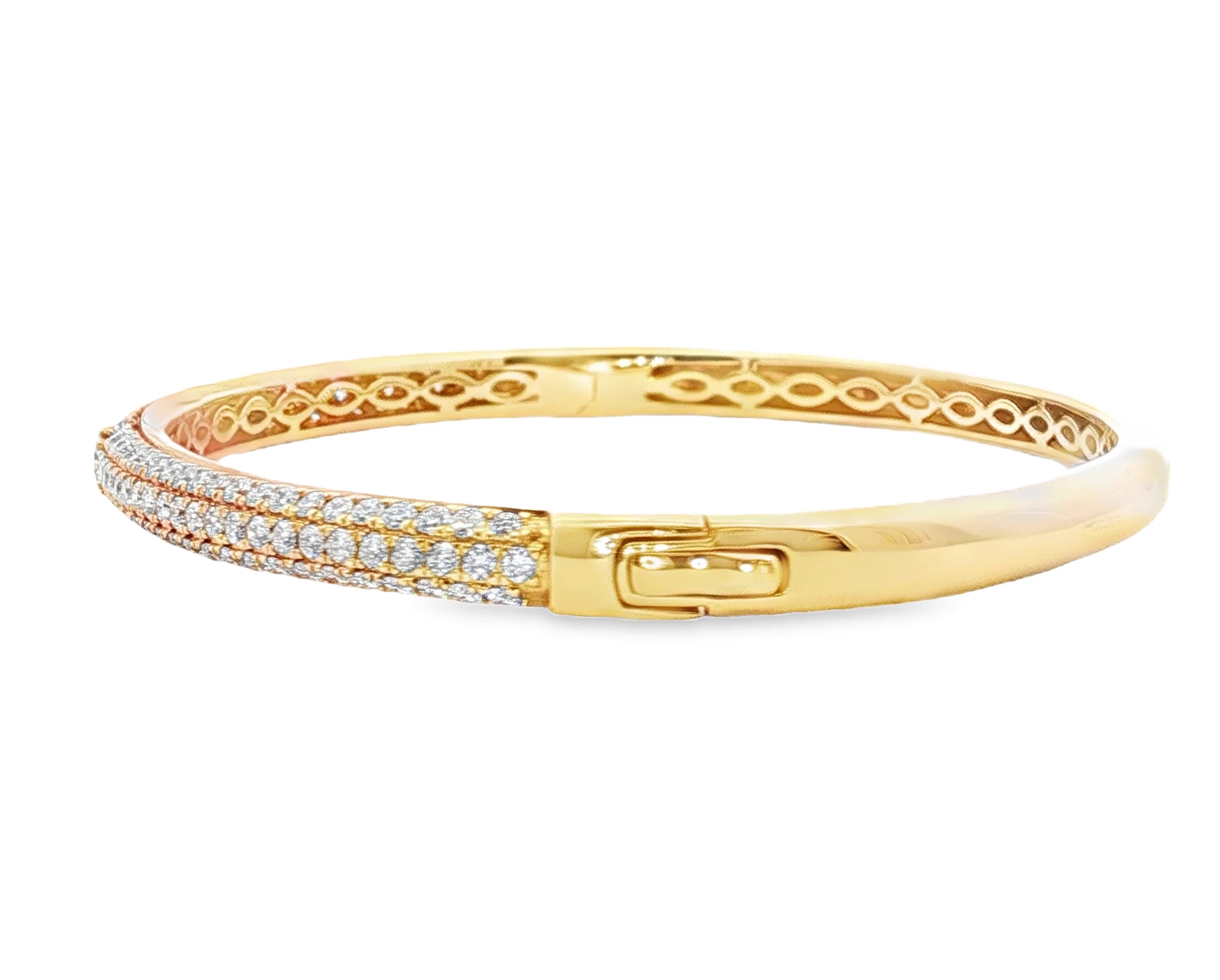 Diamond-Adorned 18 kt Yellow Gold Bangle Bracelet. SKU DDI-300-10027 - Image 3