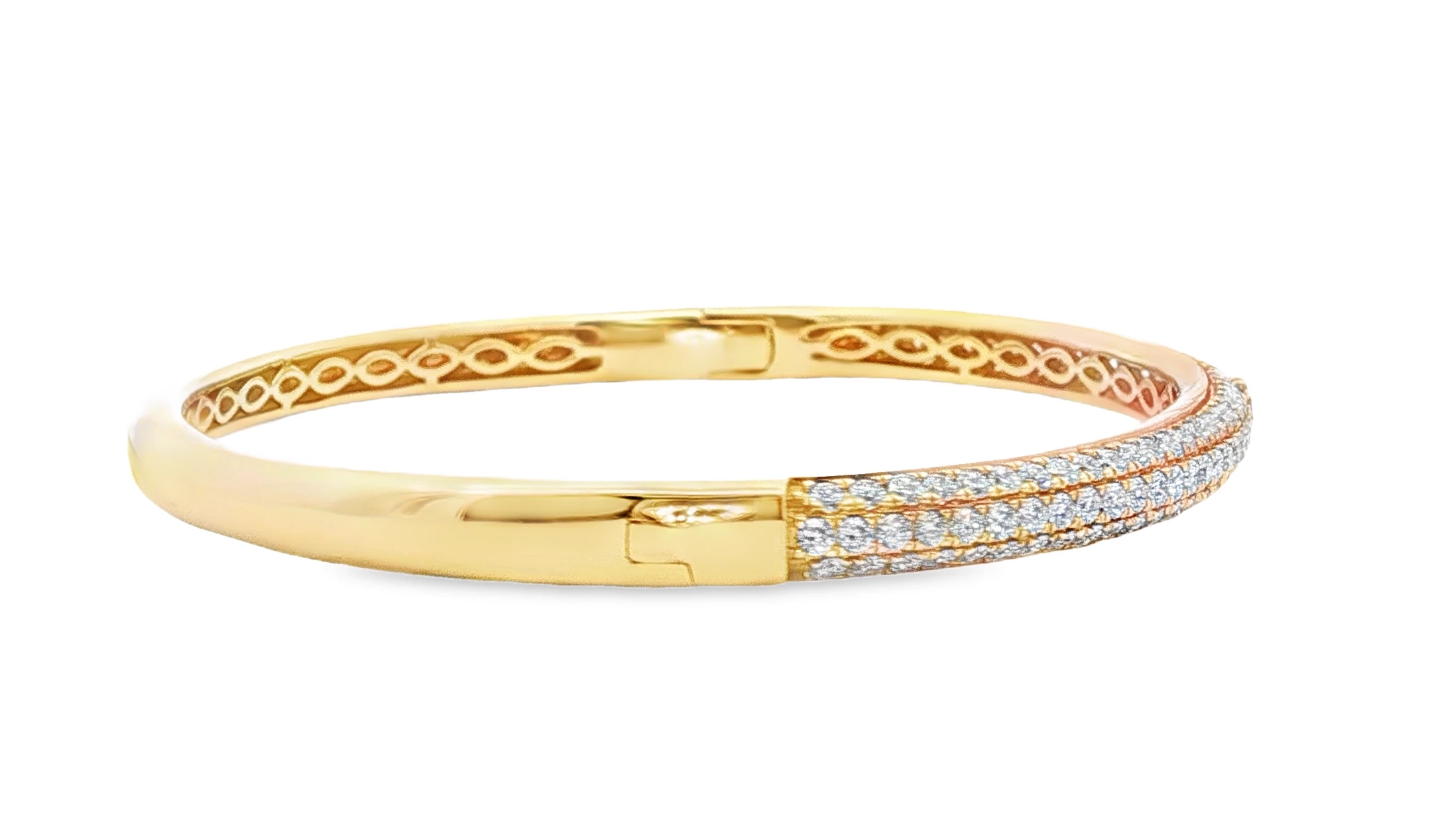 Diamond-Adorned 18 kt Yellow Gold Bangle Bracelet. SKU DDI-300-10027 - Image 2