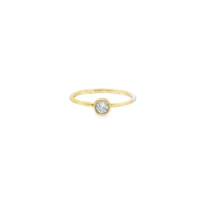 Classic Yellow Gold Solitaire Ring with Round Cut Diamond.  SKU   GD-R145