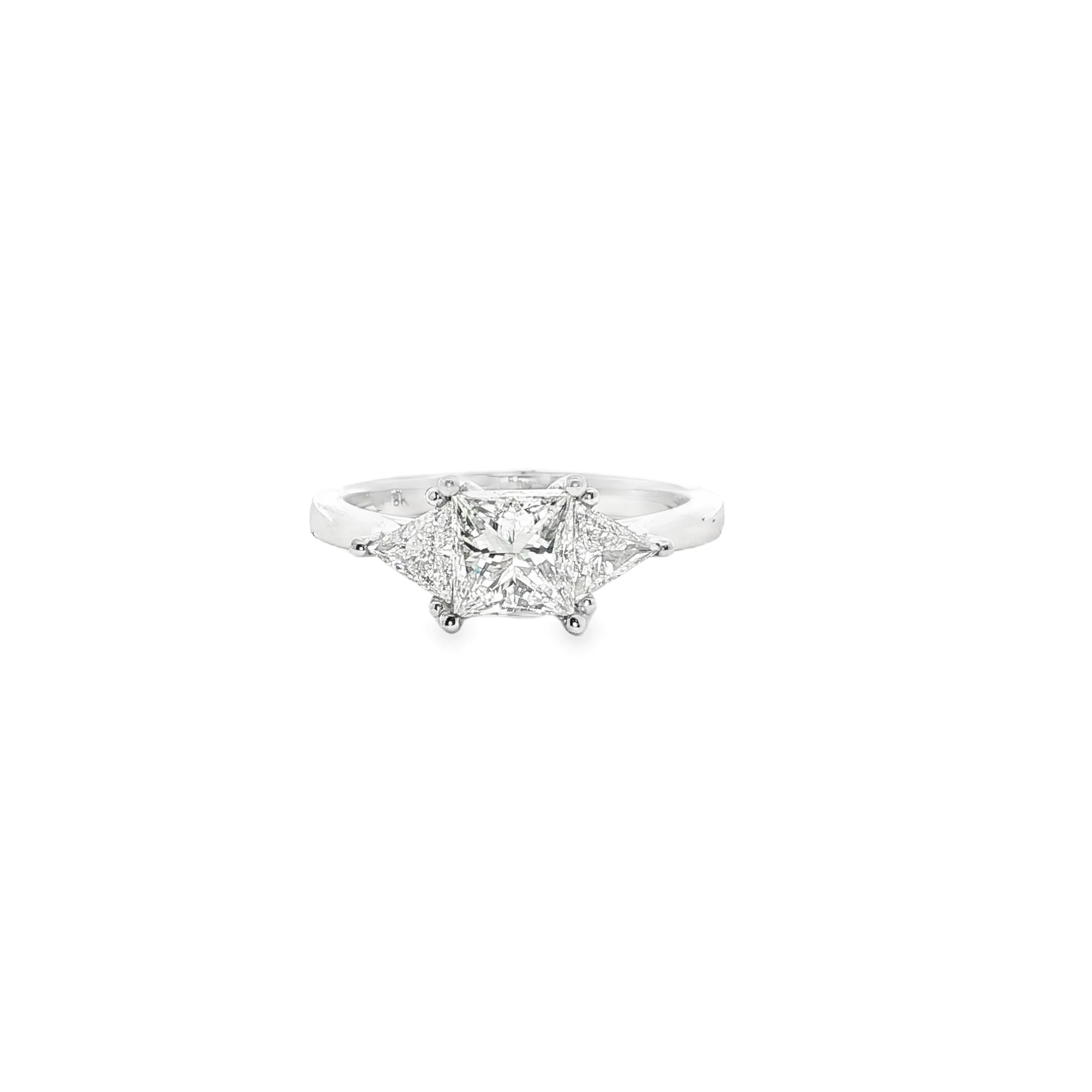 Platinum Multistone Ring with Princess Cut Diamond. SKU GD-RPTr-WG
