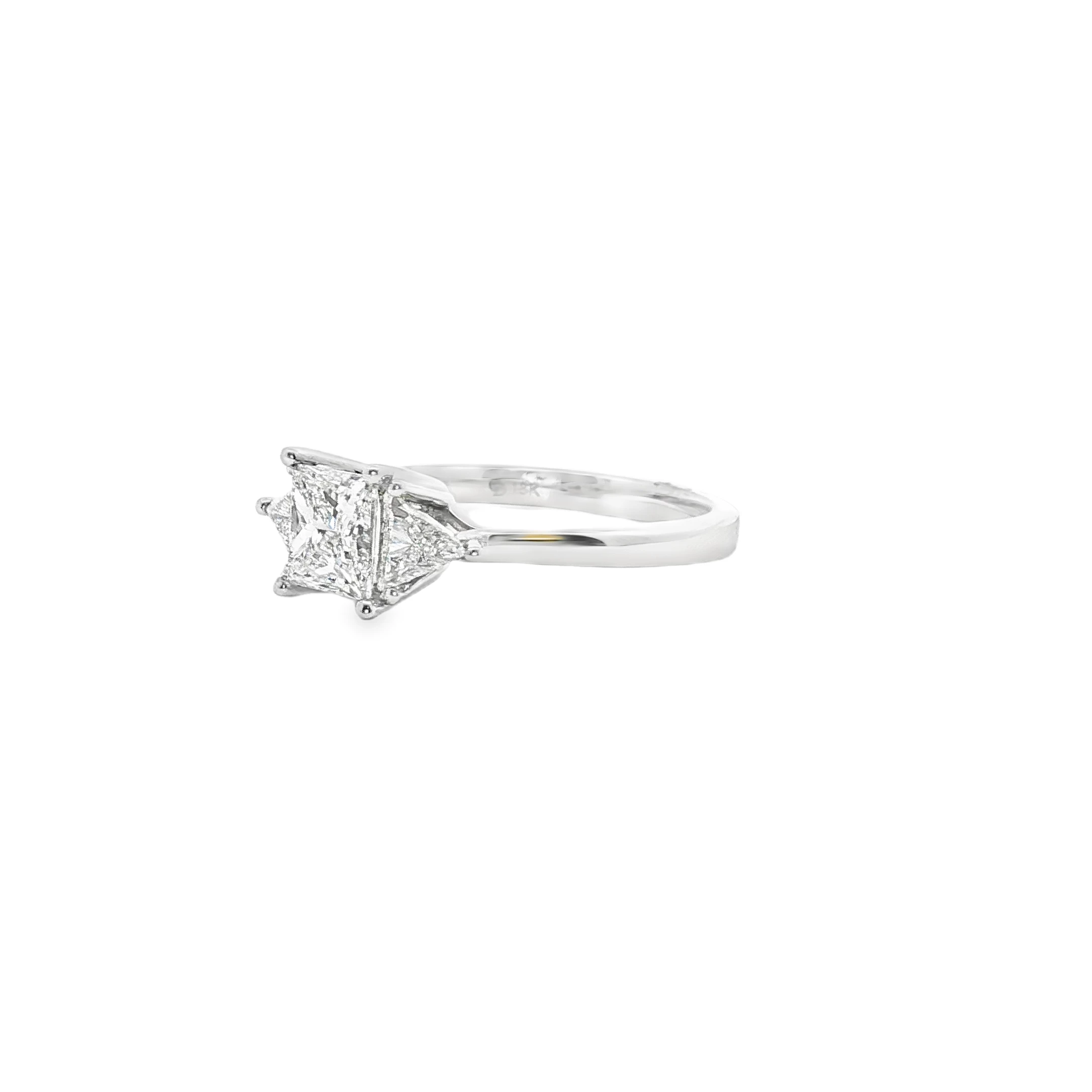 Platinum Multistone Ring with Princess Cut Diamond. SKU GD-RPTr-WG - Image 3