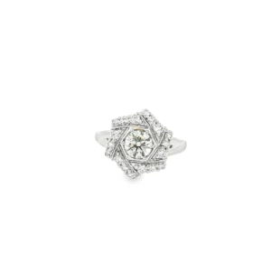 White Gold Cocktail Ring with Round Brilliant Diamond.  SKU  R-060B-5.7