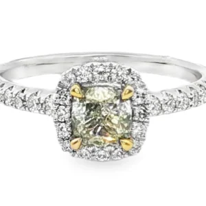 White Gold Multistone Ring with Cushion-Cut Yellow Quartz