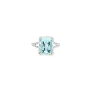 18kt White Gold Ring with Emerald-Cut Aquamarine and split shank diamond mounting